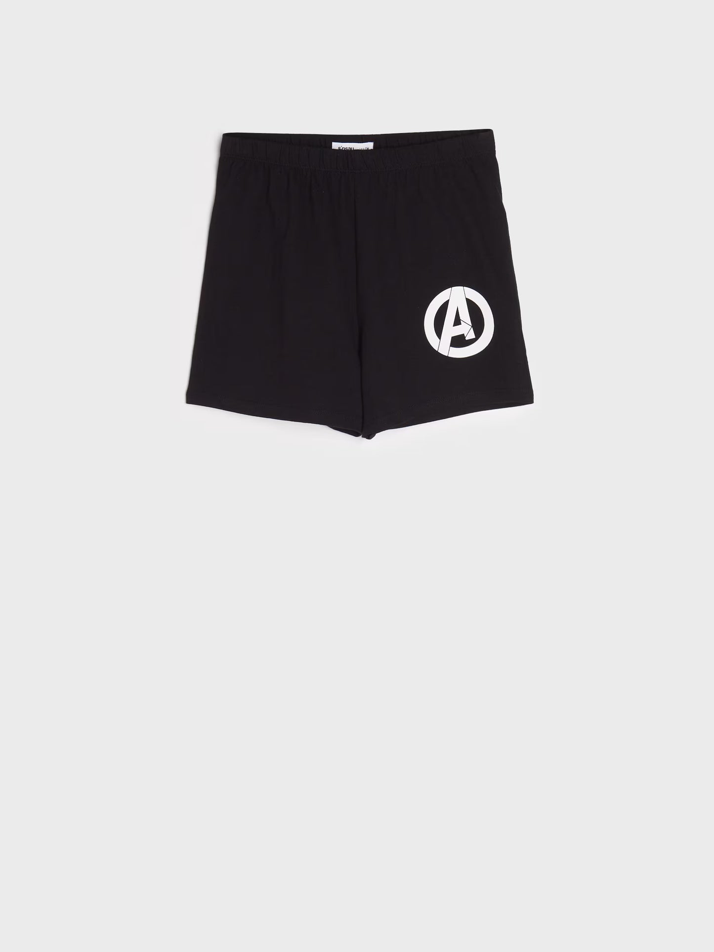 Ensemble T-shirt et Short Avengers – Collection Sinsay Boys