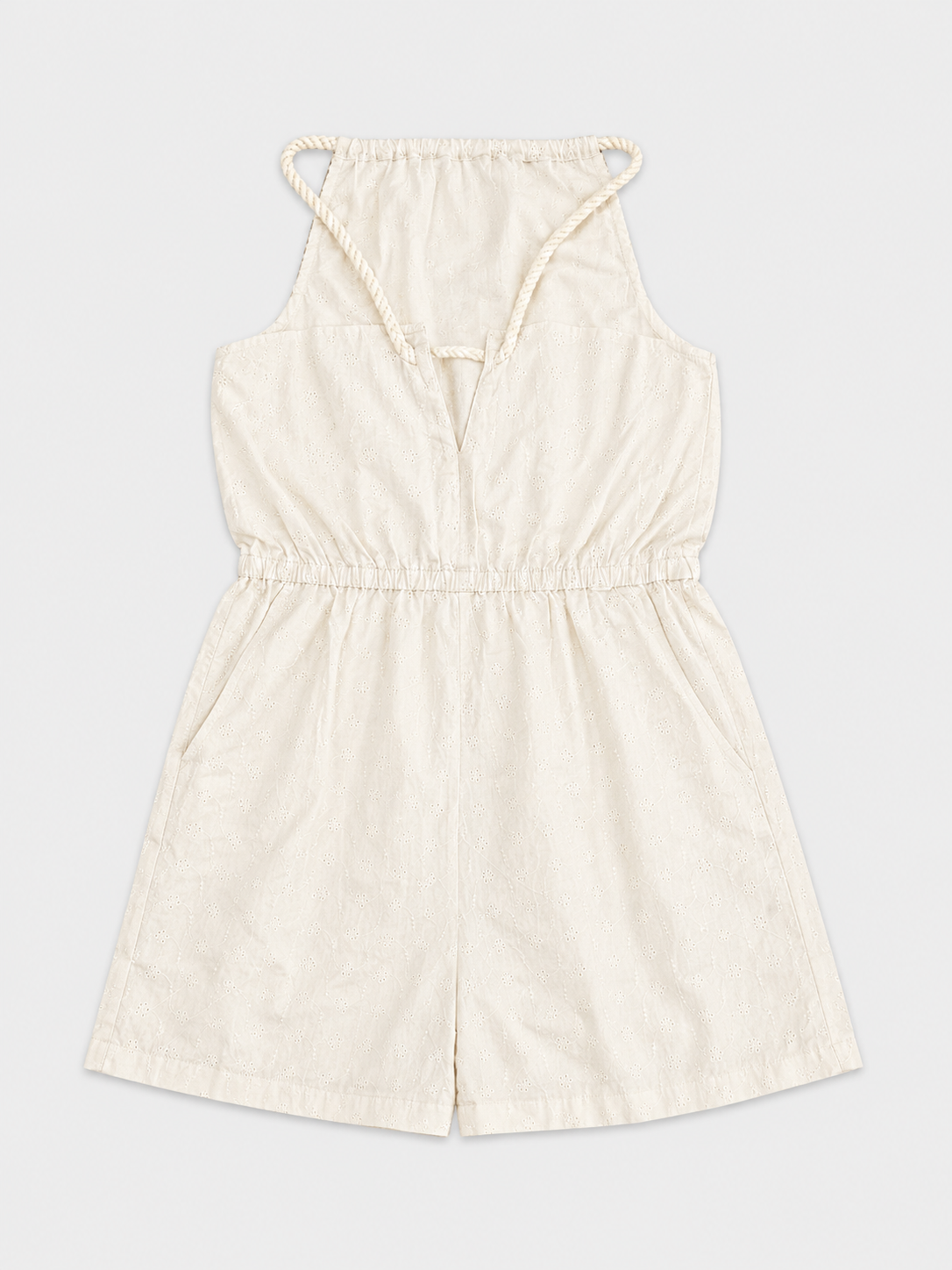 Combinaison beige broderie anglaise