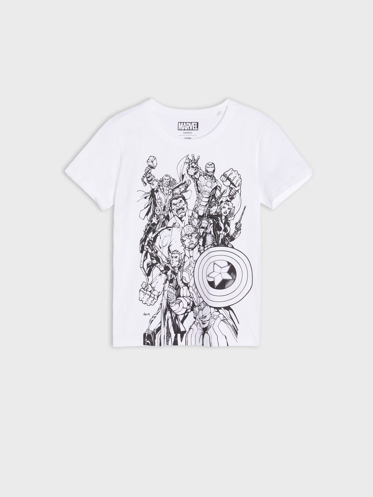 Ensemble T-shirt et Short Avengers – Collection Sinsay Boys