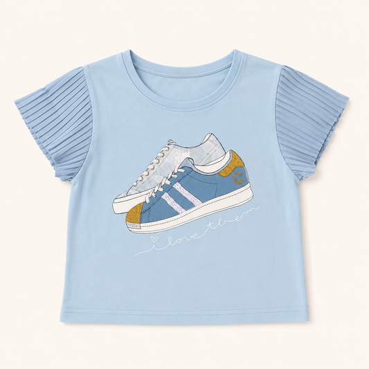 T-shirt bleu pastel imprimé baskets pailletées