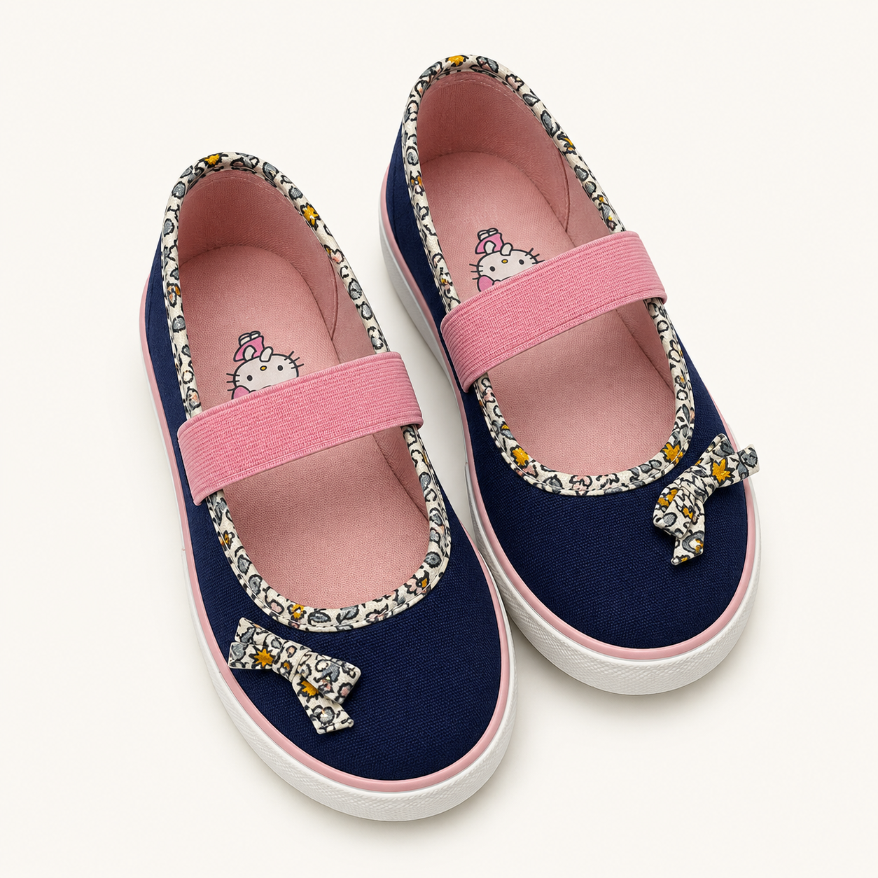Tennis en Toile Bleu Marine et Rose Hello Kitty