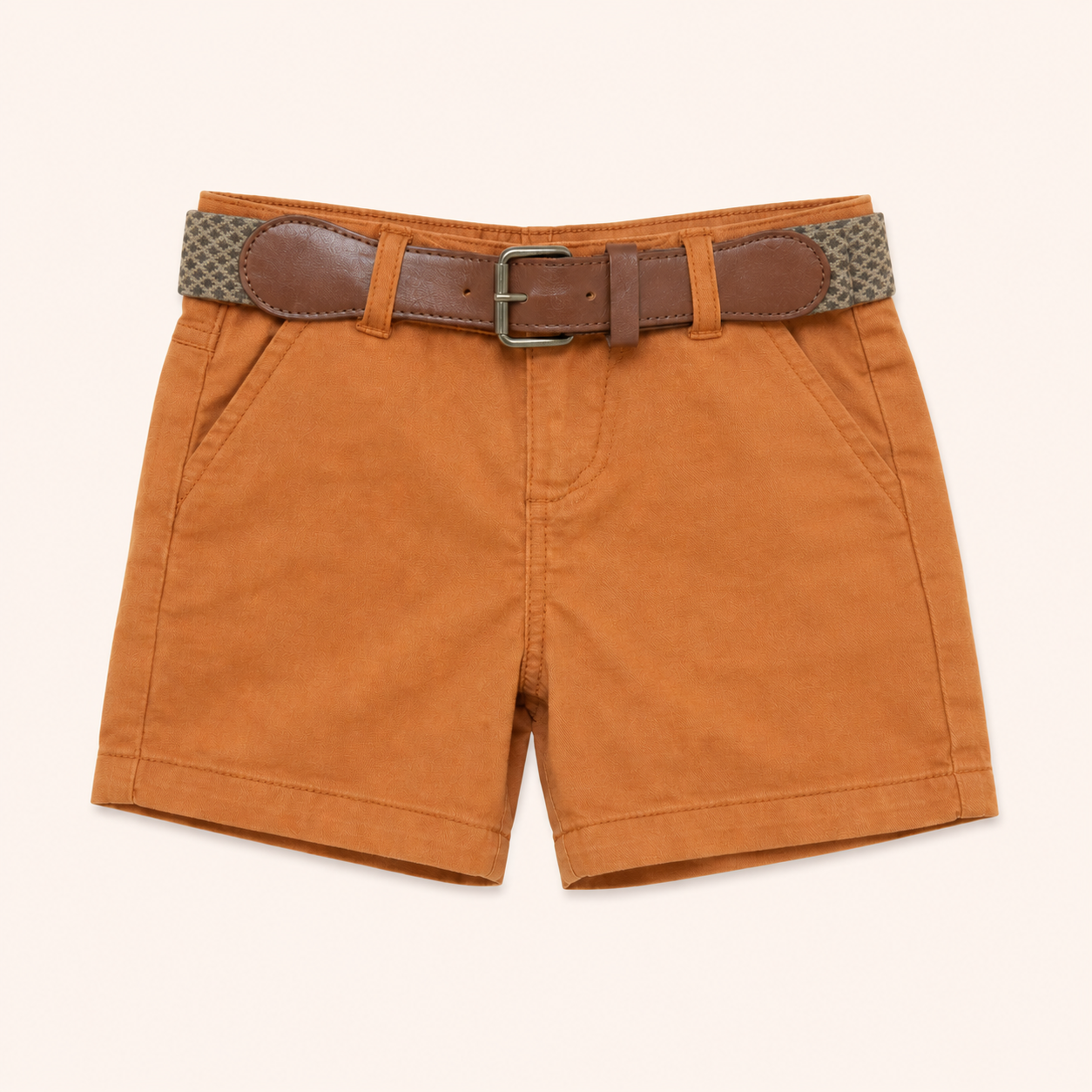 Short avec ceinture