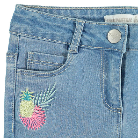 Pantacourt en jean effet used à fruits brodés pour fille