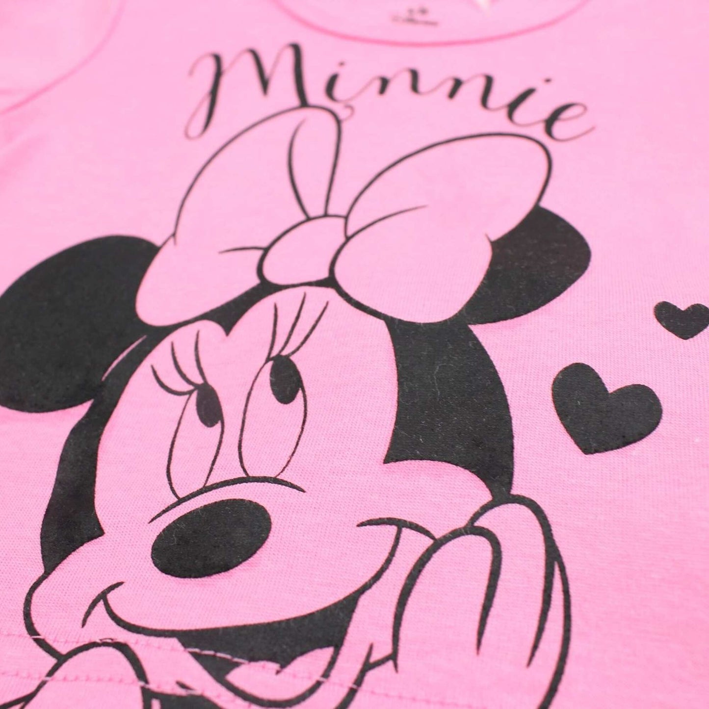 Pyjama court Minnie Mouse pour bébé fille – Ensemble T-shirt rose et short gris à cœurs