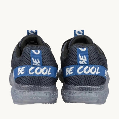 Baskets Sport Enfant en Mesh Bleu Marine – Fermeture Scratch et Lacets Élastiques