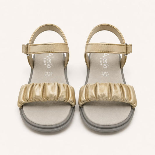 Sandales dorées en cuir à bride froncée fille